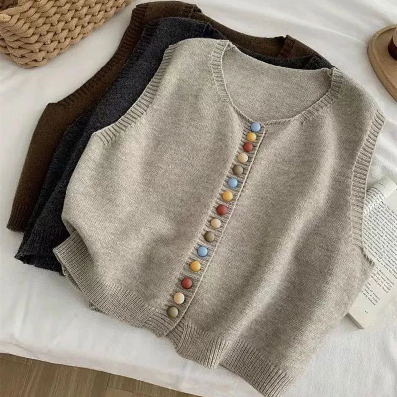 THE MARIBEL | KNITTED VEST WITH COLORFUL BUTTONS